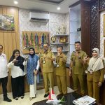 Sekretaris DPRD Sumbar Terima Kunjungan KI Sumbar dalam Melakukan Visitasi Vaktual
