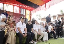 Dampingi Penyerahan Bantuan, Evi Yandri Apresiasi Kepedulian Raffi Ahmad, Tompi dan Tim