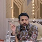 Setahun Bersama Rakyat, Zigo Rolanda dan Kerja Sunyi Mengawal Air, Jalan dan Harapan