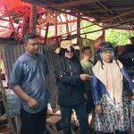 Beratap Terpal dan Lantai Tanah, Endarmy Perjuangkan Bedah Rumah Maryunis di Pariaman