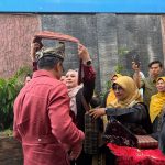 Sari Lenggogeni Sambut Hangat Kunjungan Dony Oskaria di SMPN 7 Padang