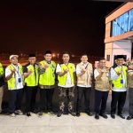 BIM Berangkatkan 389 Jemaah Haji Kloter I Embarkasi Padang