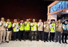 BIM Berangkatkan 389 Jemaah Haji Kloter I Embarkasi Padang